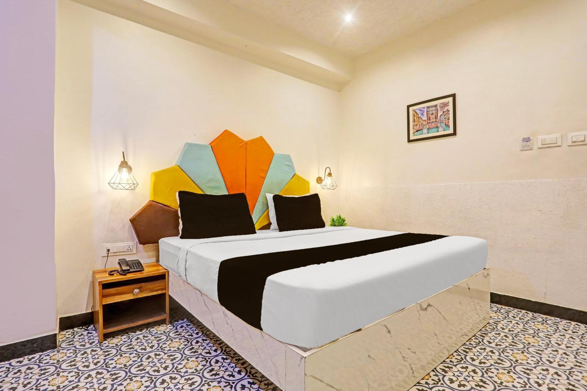 Super Townhouse Cantonment Varanasi Formerly Sarin Inn Kültér fotó