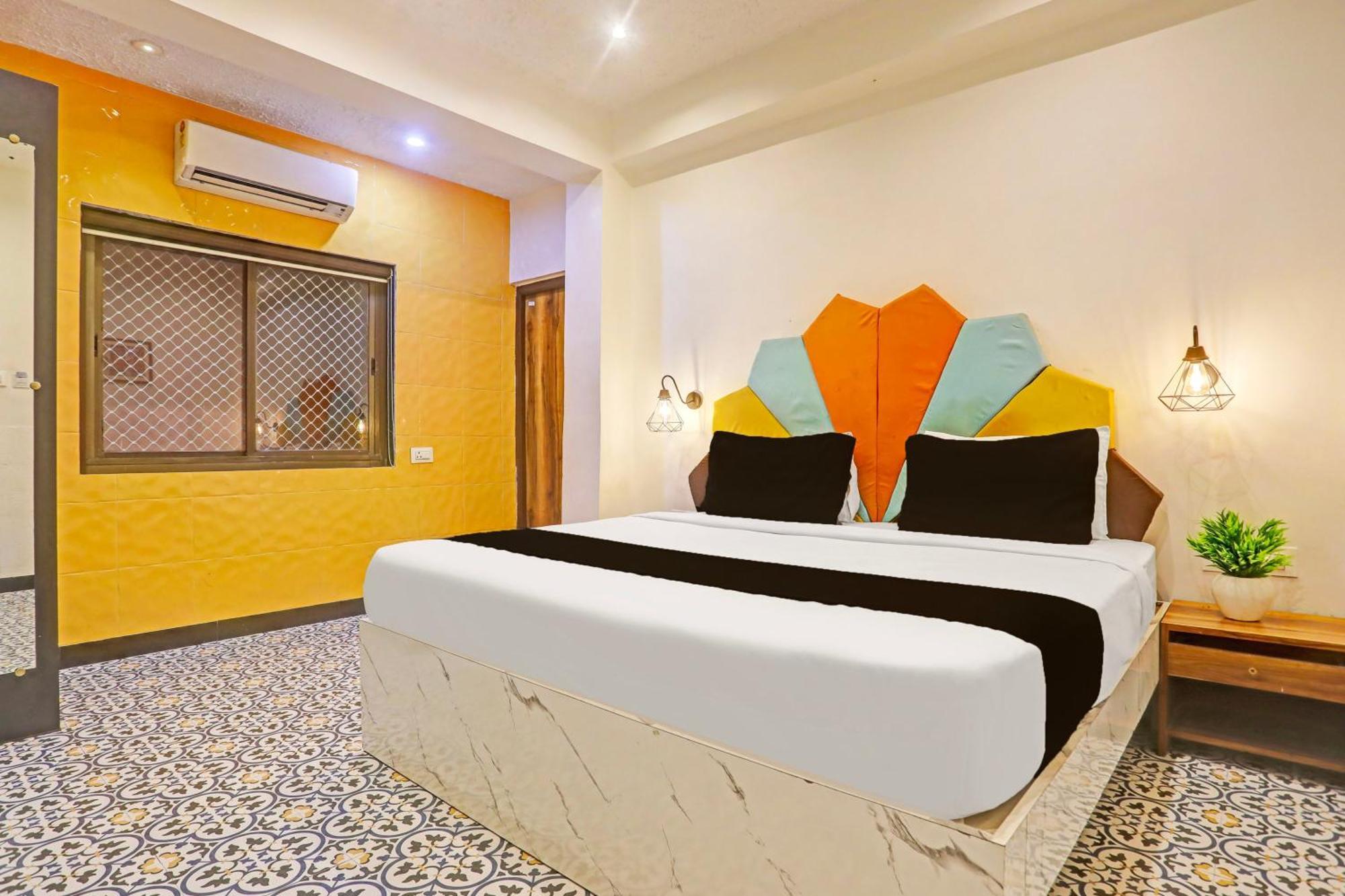 Super Townhouse Cantonment Varanasi Formerly Sarin Inn Kültér fotó